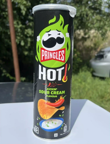 Чіпси Pringles Kickin' Sour Cream 160g.